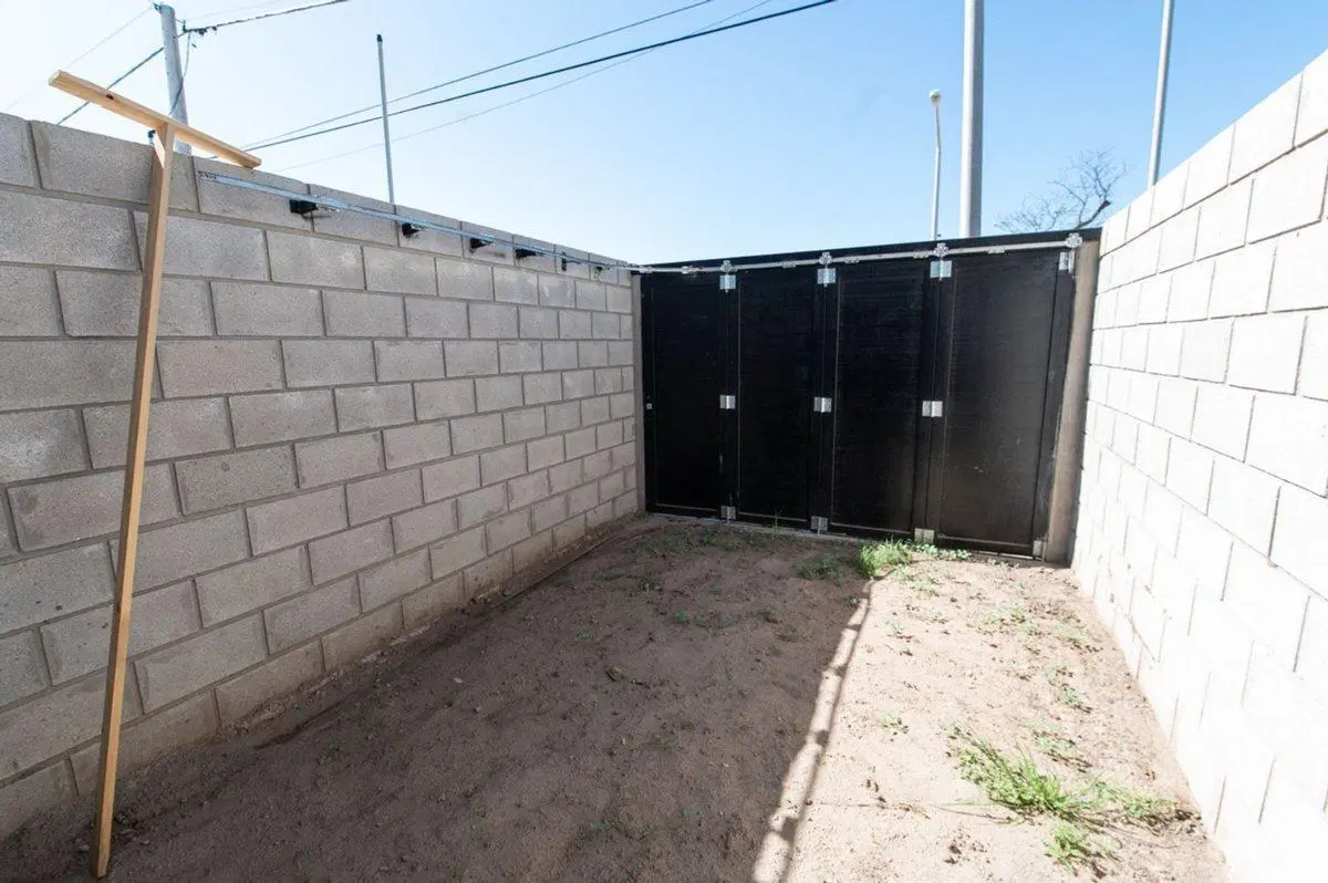 CASA A ESTRENAR DOS DORMITORIOS/COCHERA/PATIO 3
