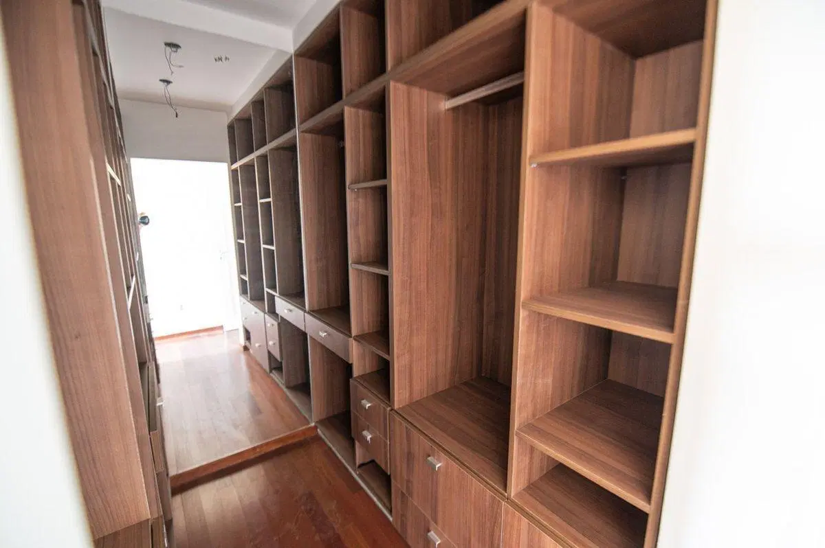 VENTA DEPARTAMENTO DE 2 DORMITORIOS C/COCHERA 4