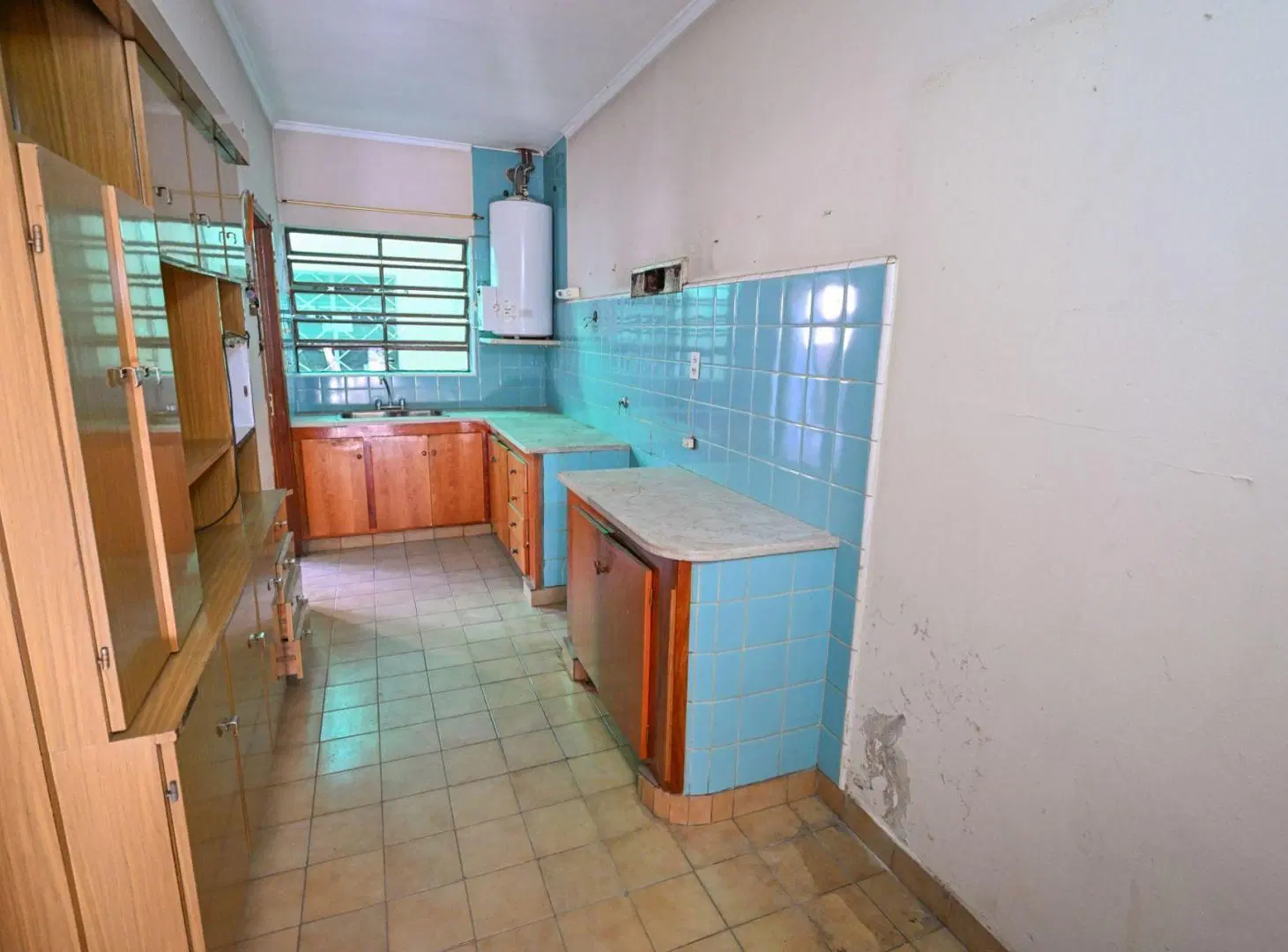 CASA DE DOS DORMITORIOS EN BARRIO CENTRO I 3