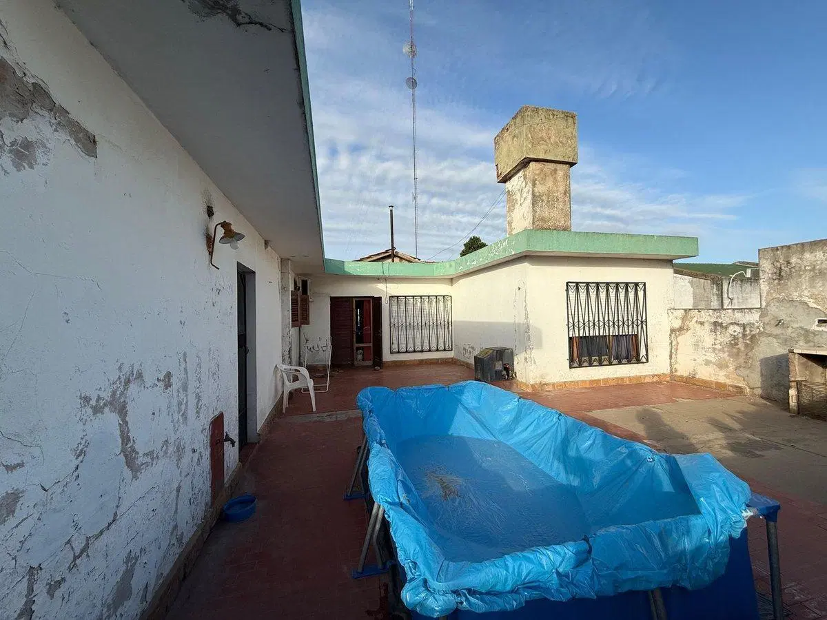 Hermosa casa con salón en Sancti Spiritu 3