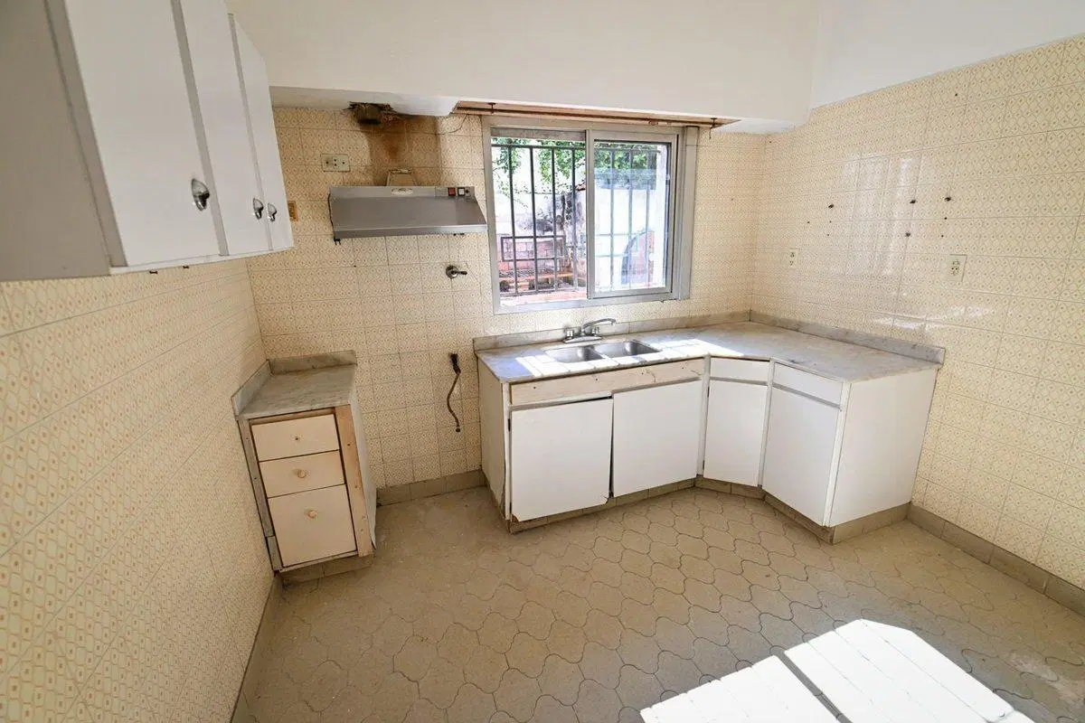 CASA EN VENTA CASTELLI 500 V. TUERTO CENTRO 5