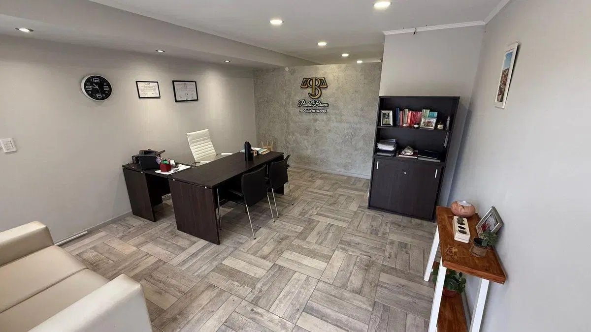 Se vende Local/oficina en Av. Laprida al 400 - VT 3