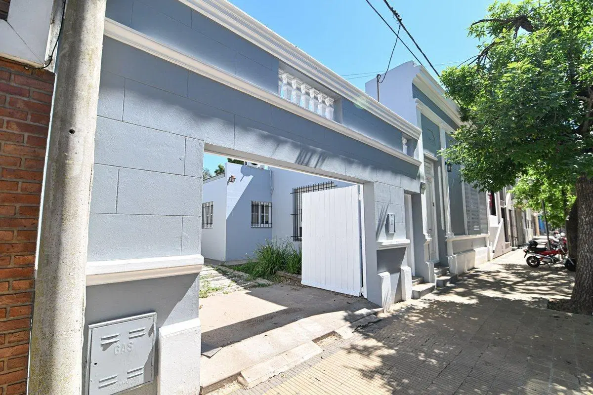 Hermosa Casa Antigua en el Centro de Venado Tuerto 4