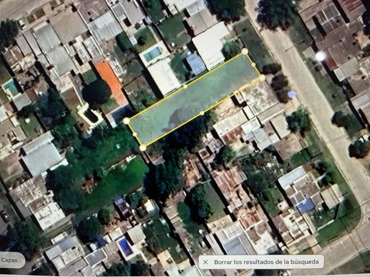 Amplio Lote buen barrio 2