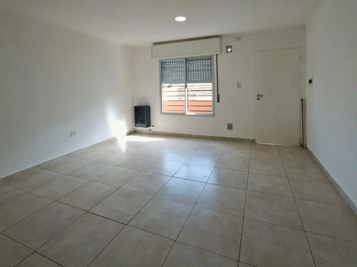 Departamento en venta con cochera 3