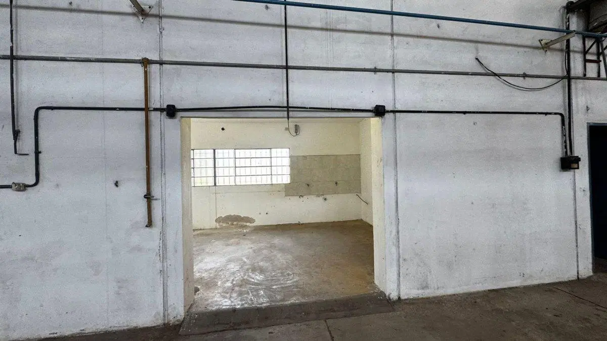 SE VENDE GALPON CON OFICINAS EN PARQUE INDUSTRIAL 5