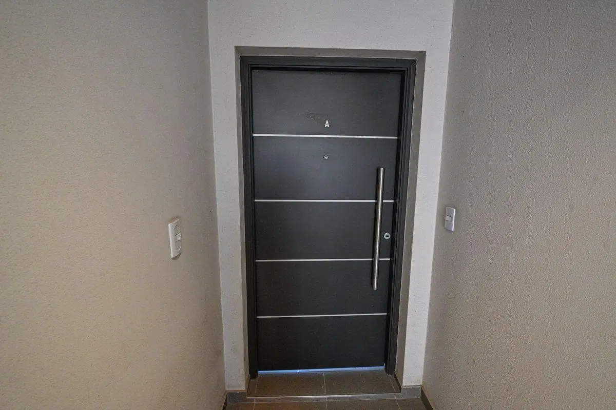 DEPARTAMENTO A ESTRENAR CON COCHERA 4
