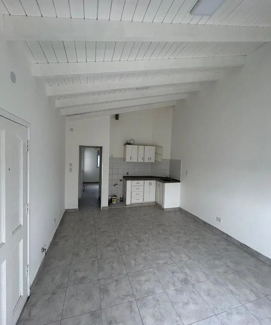 DEPARTAMENTO 1 DORMITORIO 4