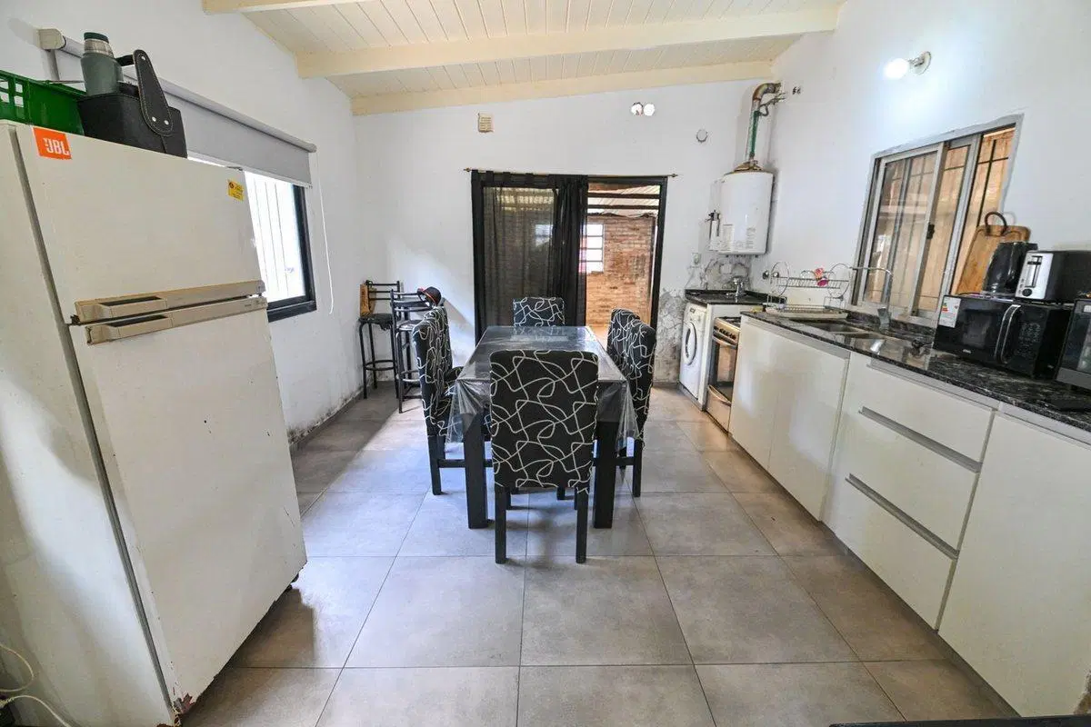 CASA EN VENTA 3 DORM EXCELENTE UBICACION 5