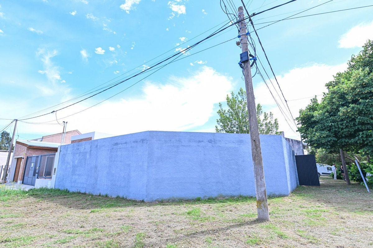 CASA EN VENTA 3 DORM EXCELENTE UBICACION