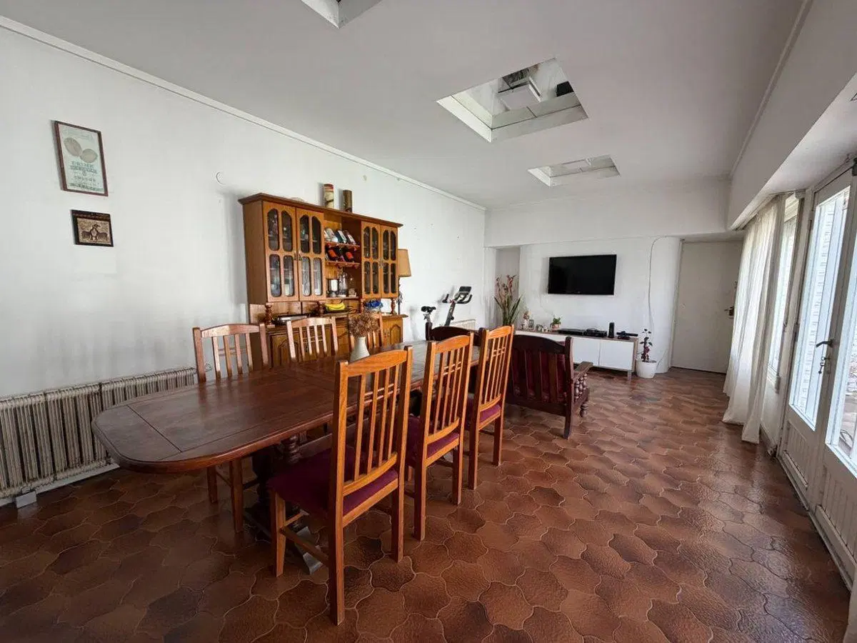 CASA EN VENTA 3 DORMITORIOS CON PILETA Y QUINCHO 3