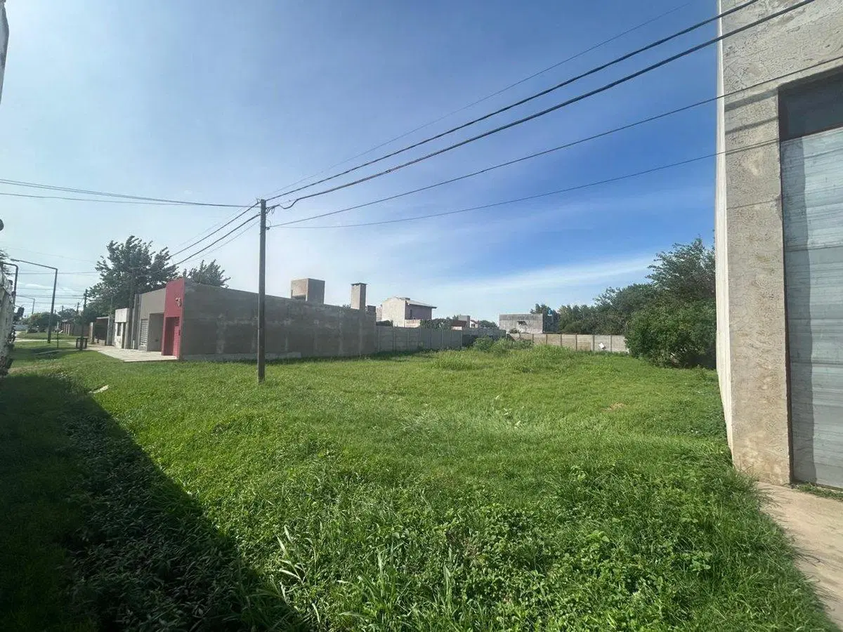 Terreno Barrio Rivadavia 3