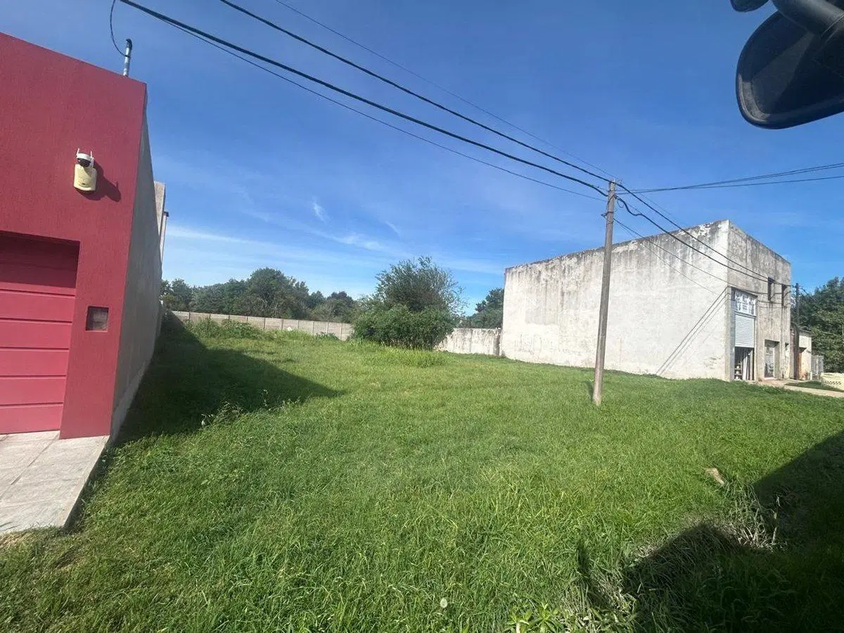 Terreno Barrio Rivadavia 4