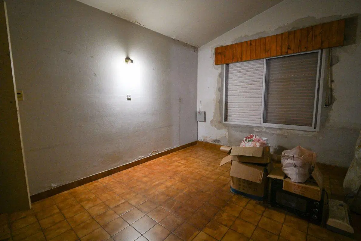 CASA CON AMPLIO TERRENO IDEAL PARA DESARROLLO 4