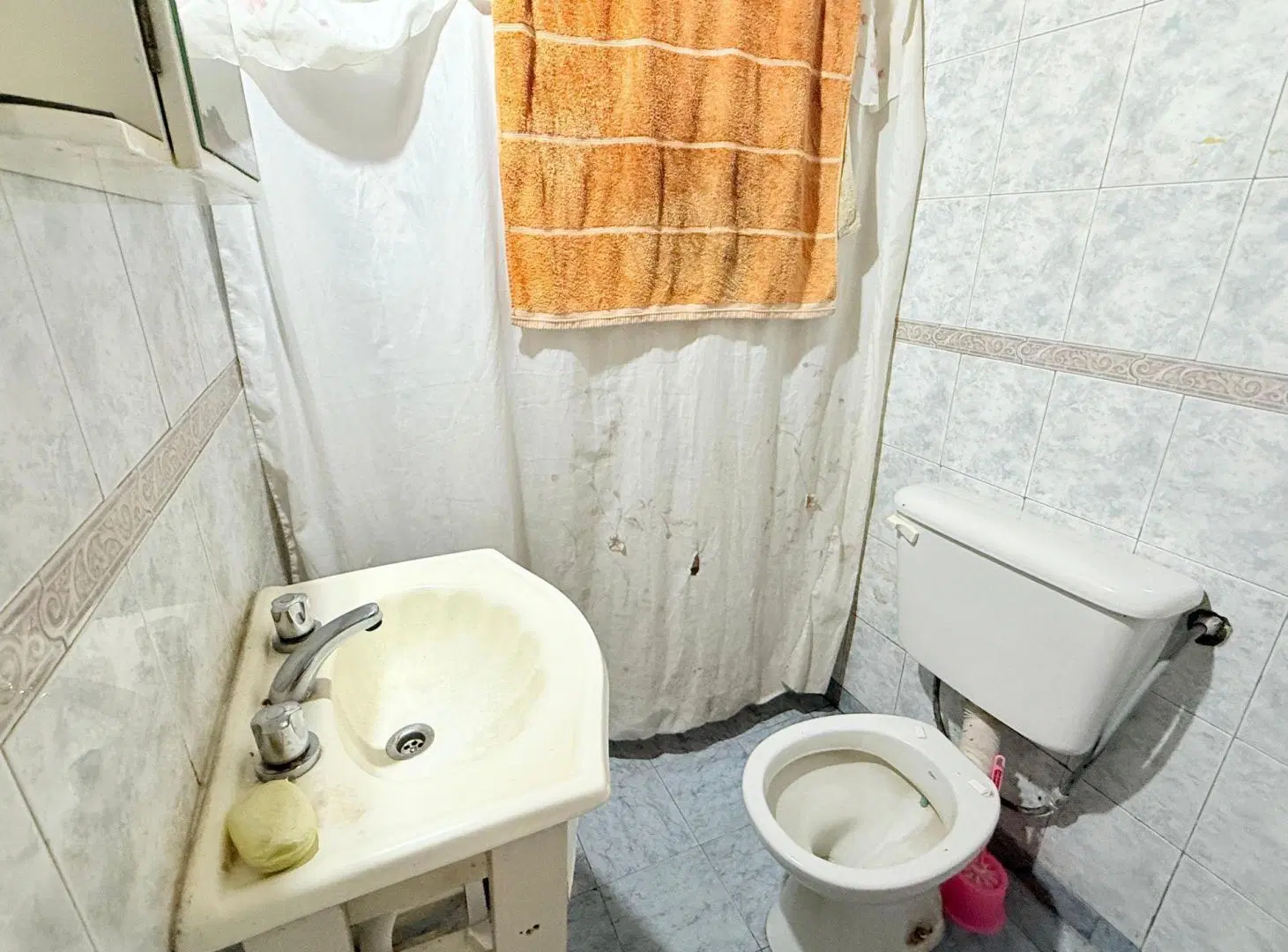 se vende casa dos dormitorios con pileta 4