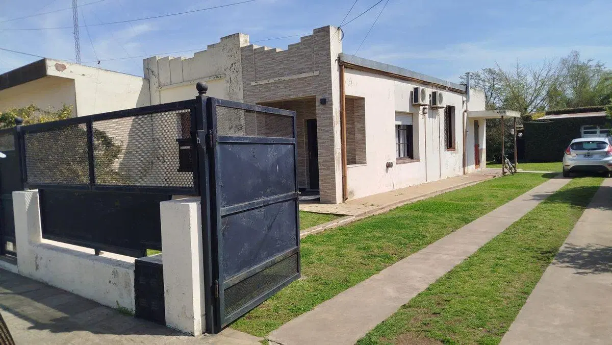 Casa de 3 dormitorios  en Santa Isabel 2