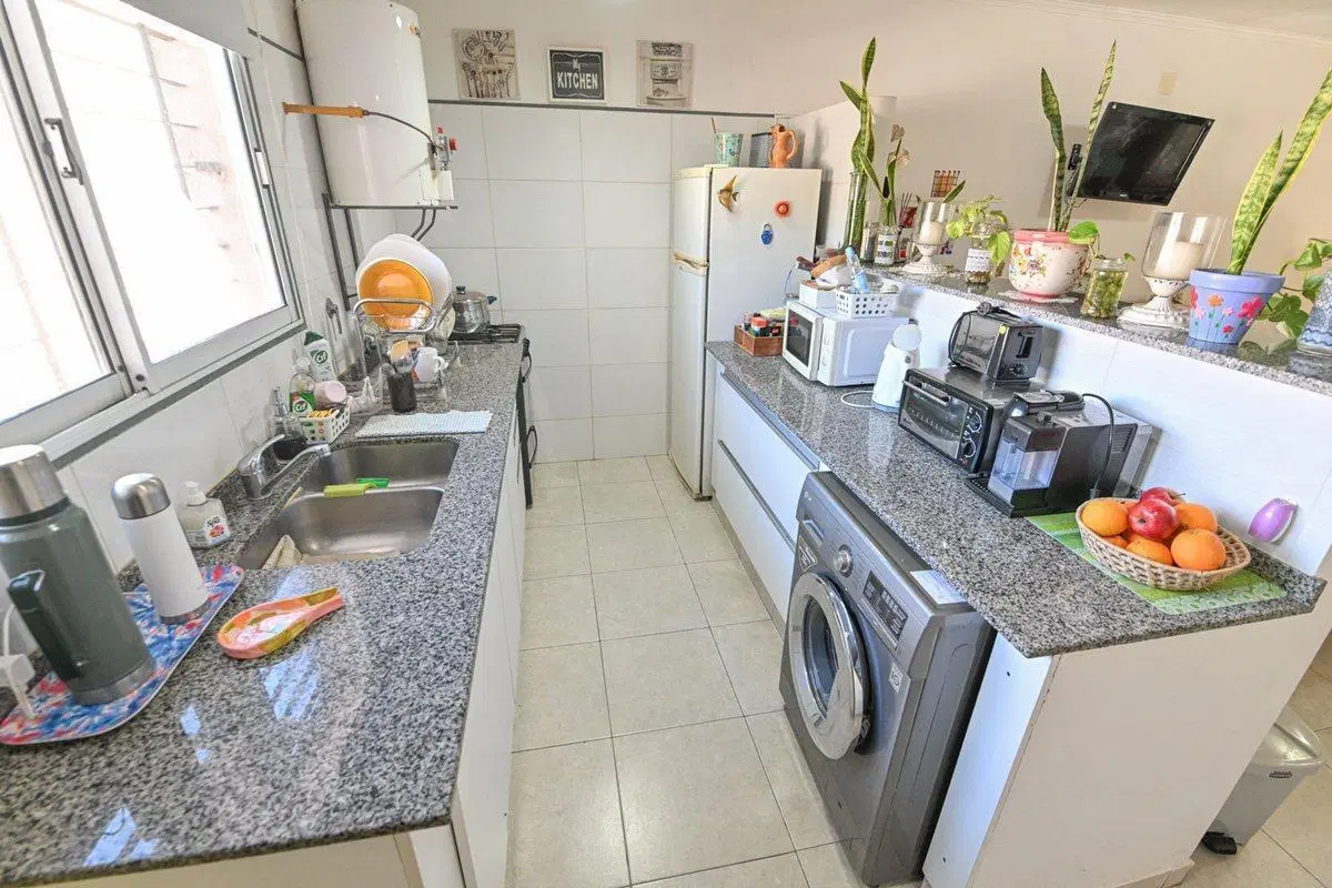 MODERNO DEPARTAMENTO EN VENTA DE 2 DORMITORIOS 2