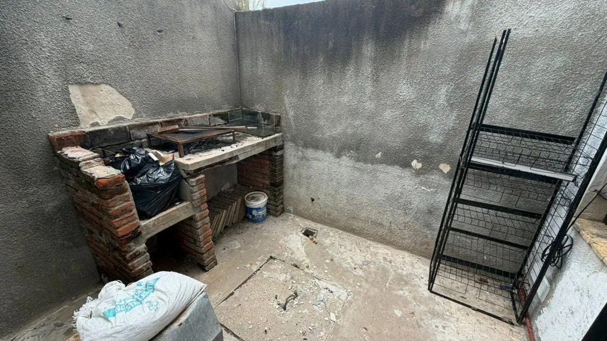 Local Comercial +Depto de 2 dorm c/cochera CENTRO 3