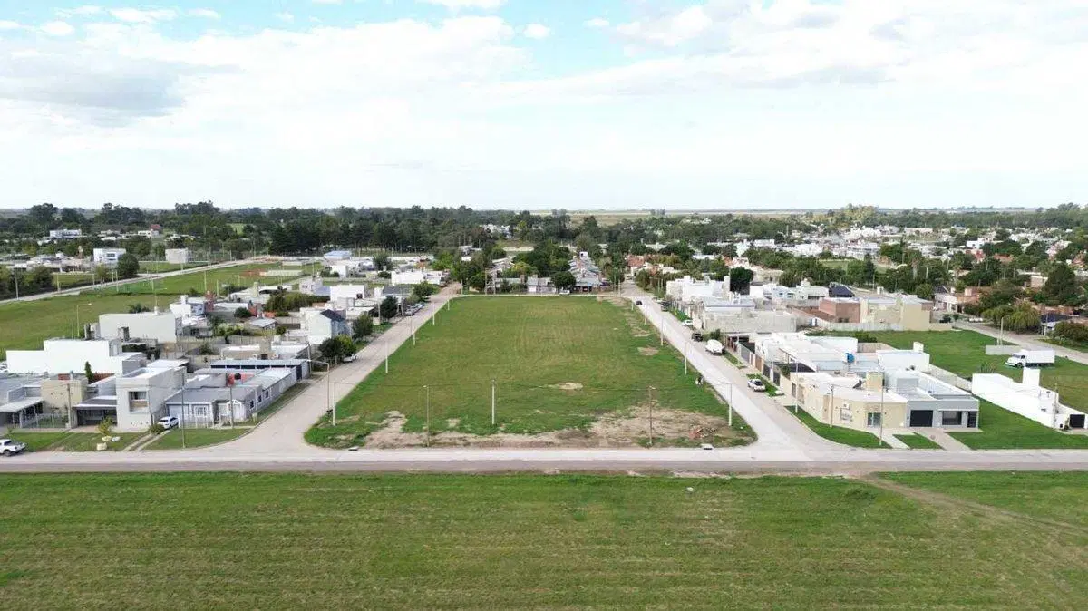 LOTE ZONA RESIDENCIAL - S/ CALLE CATALUÑA - LOTE 9 2