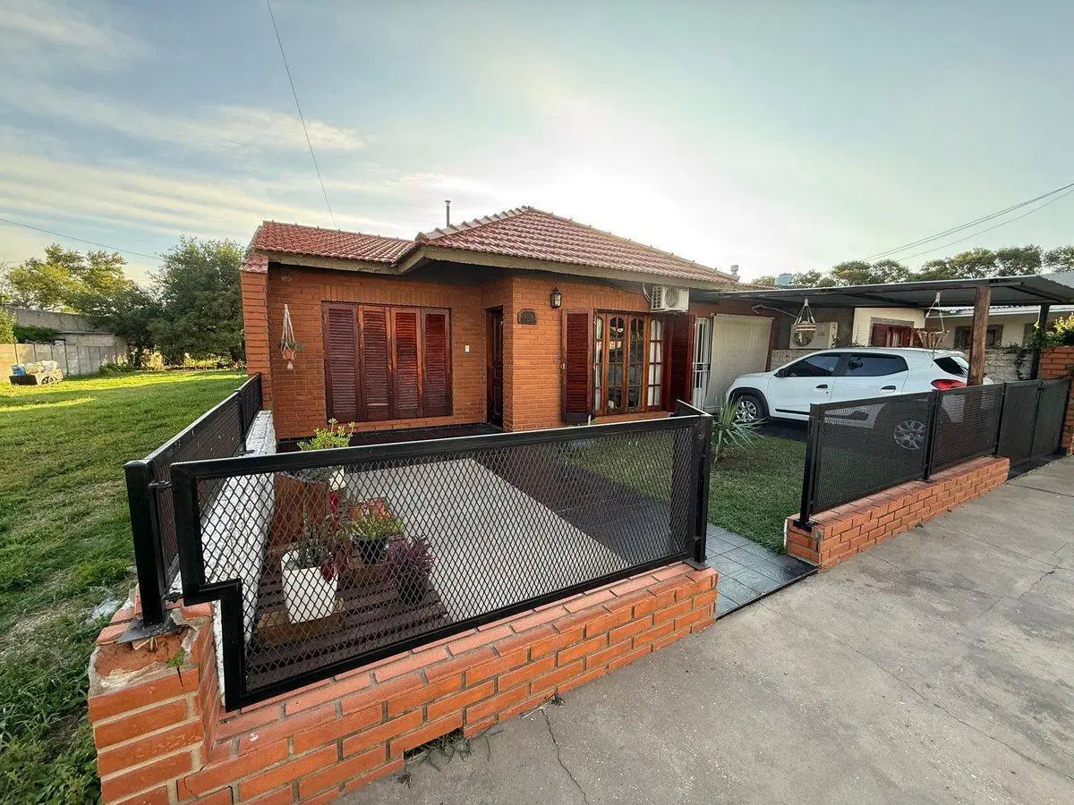 Hermosa casa con salón en Sancti Spiritu 4