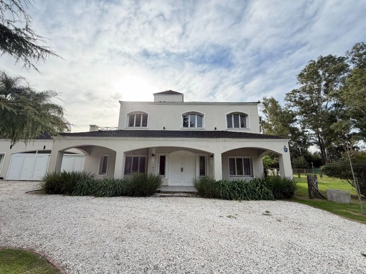 Se vende casa en La Cheltonia Venado Tuerto 5