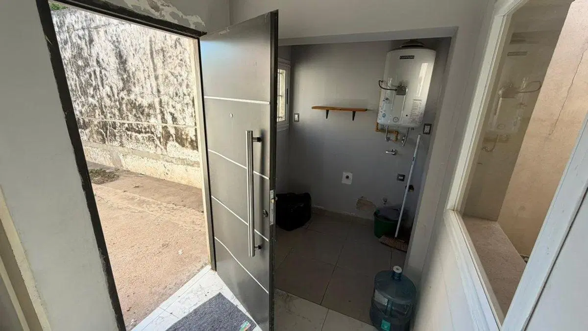 Se vende casa parcial// refaccionada (en PH) - VT 4
