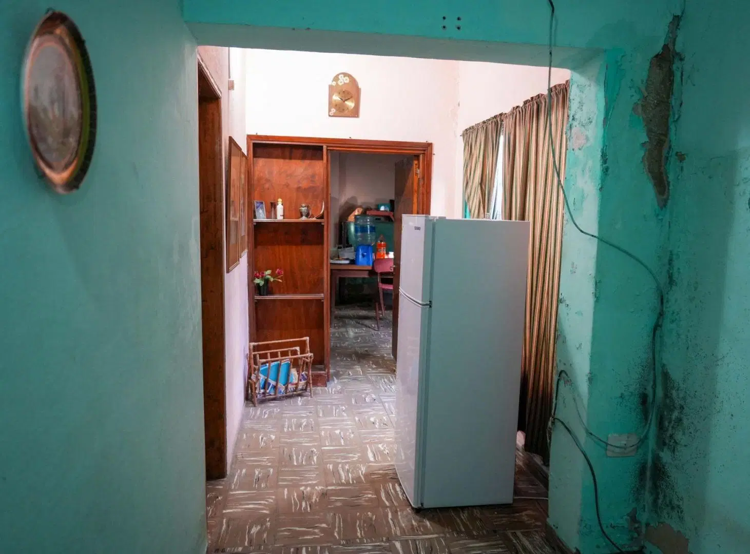 Vivienda con salón comercial 2