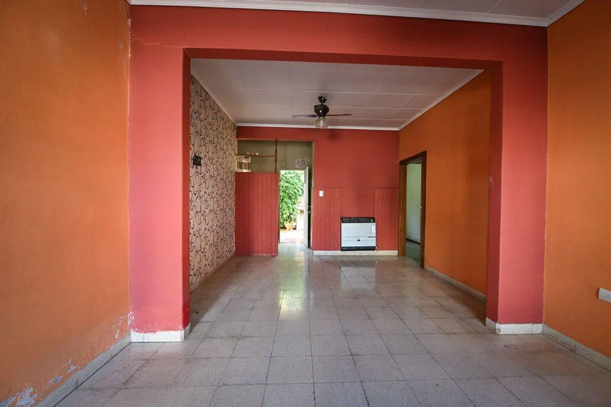 CASA EN VENTA 3 DORM BARRIO CENTRO I 4