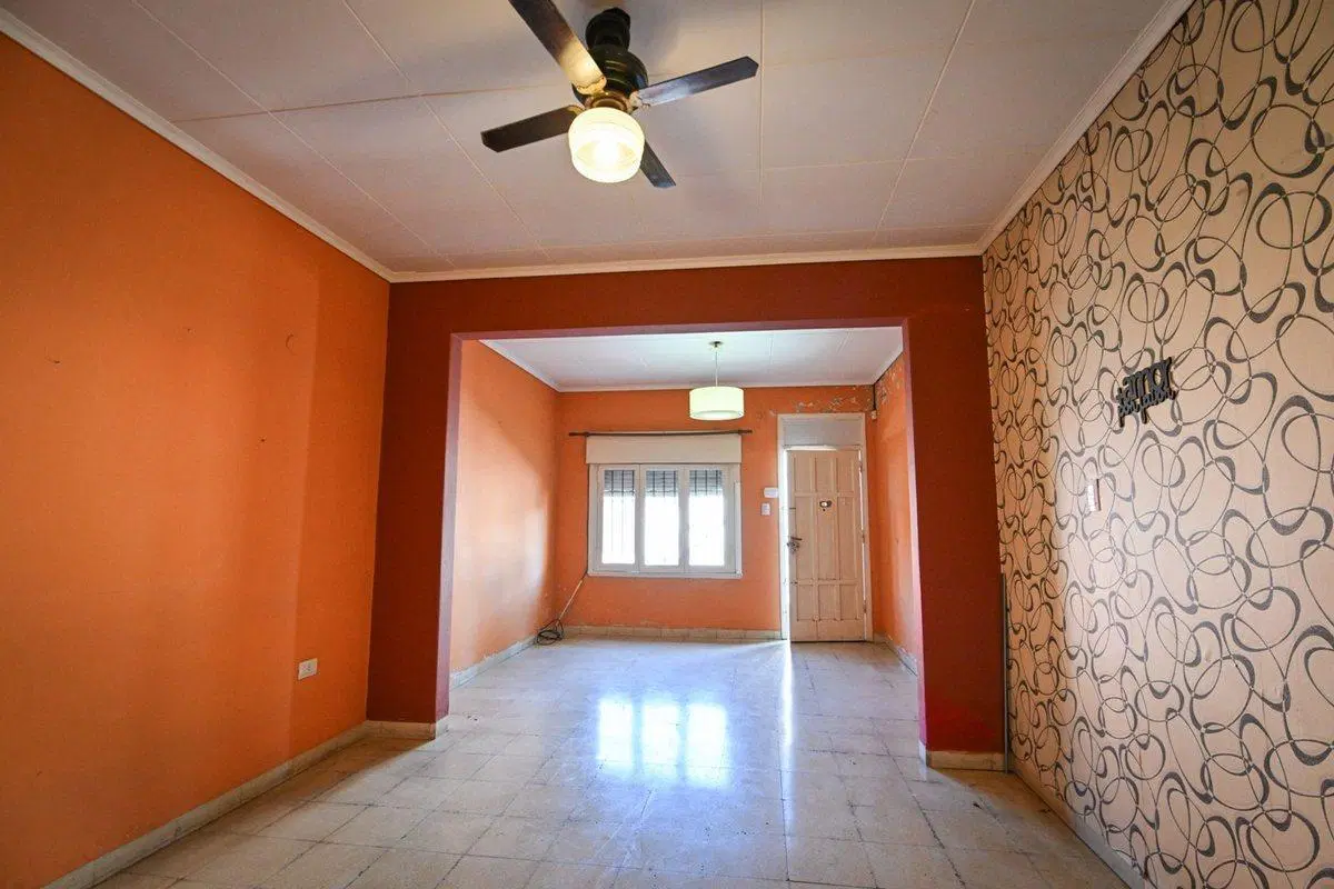 CASA EN VENTA 3 DORM BARRIO CENTRO I 5