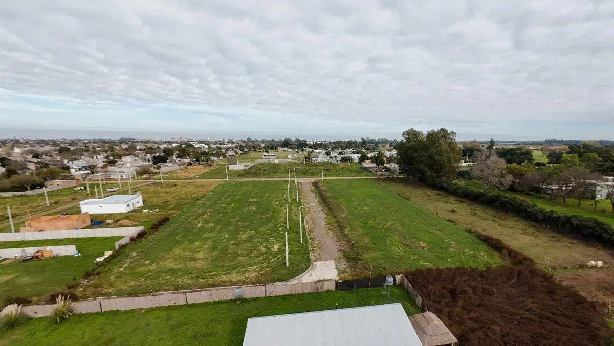 Lote en zona del Polo Club (Lote C= 250m2) 5