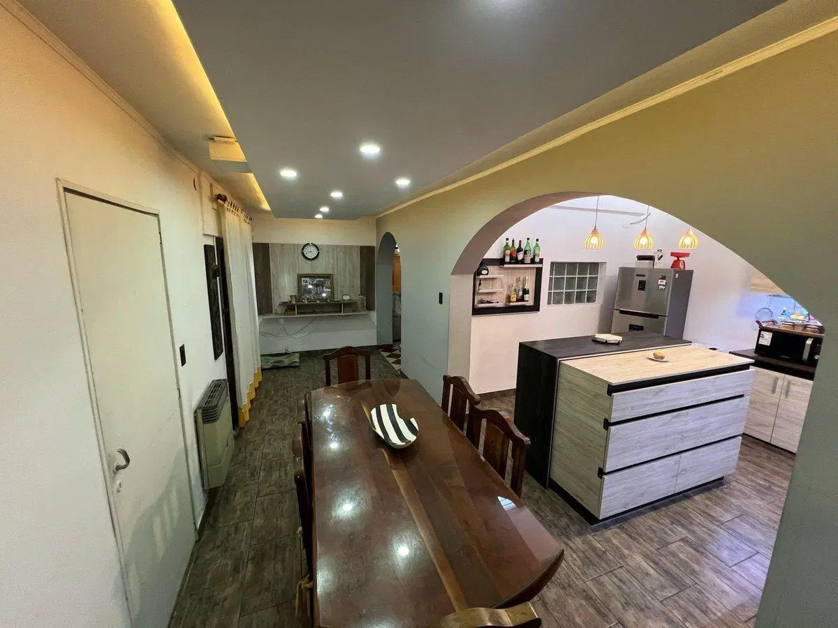 Se vende casa de 3 dorm+cochera B° P. Unidas, VT 2
