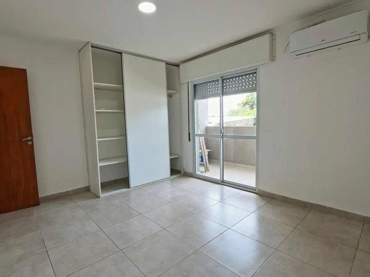 Departamento en venta con cochera 4