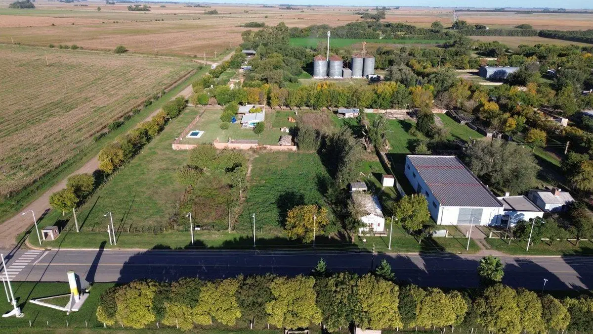 Se vende lote de 1800 m² en San Eduardo 2