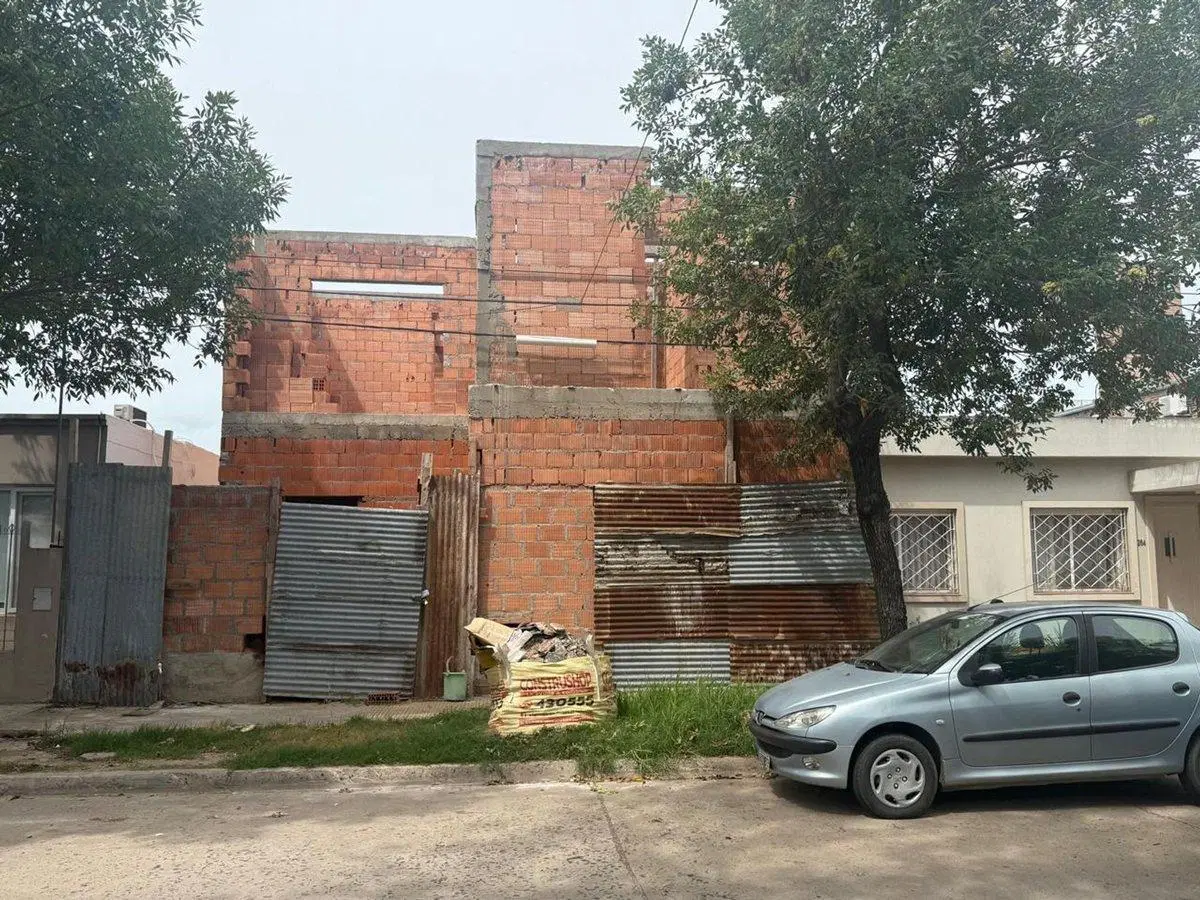 VENTA CASA EN CONSTRUCCIÓN 4