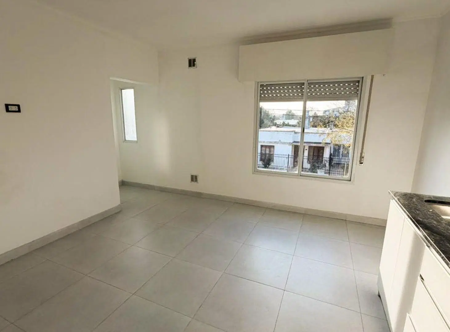 Se vende depto. duplex en V. Tuerto 4
