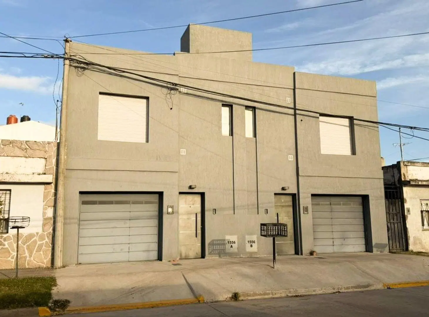 Se vende depto. duplex en V. Tuerto 2