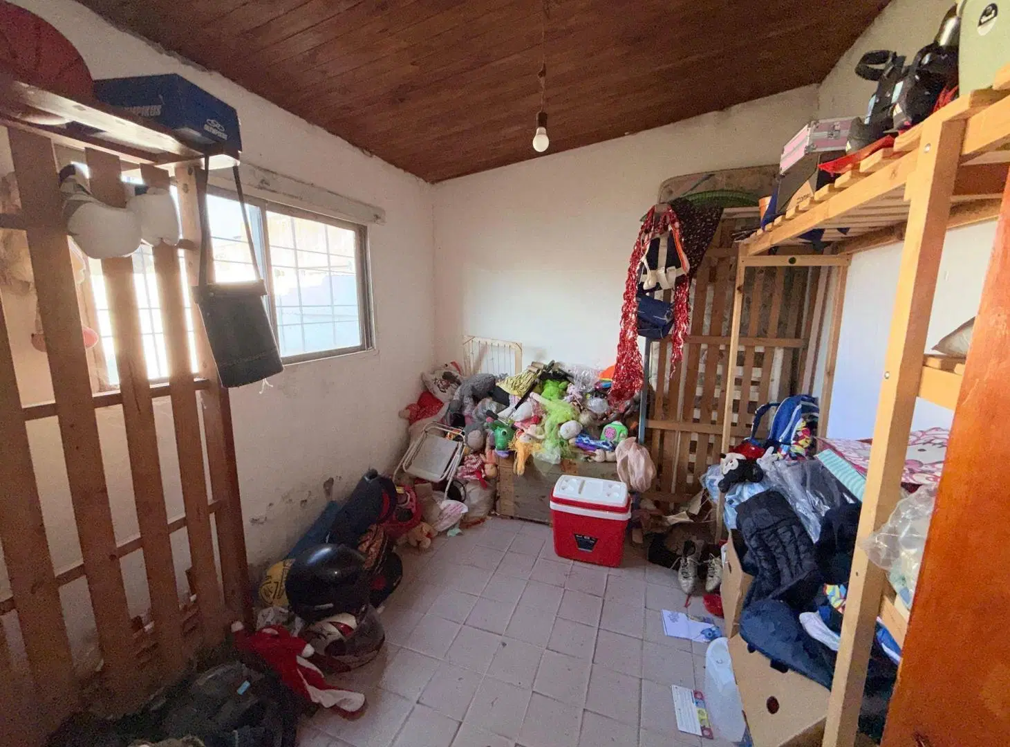 se vende casa dos dormitorios con pileta 8