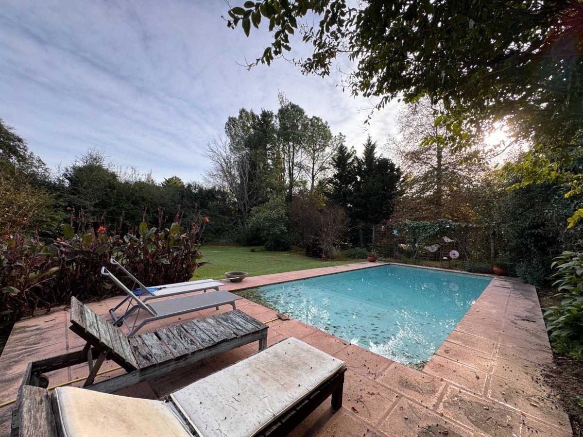 Foto de CASA EN VENTA EN BARRIO CERRADO LA CHELTONIA, imagen 1