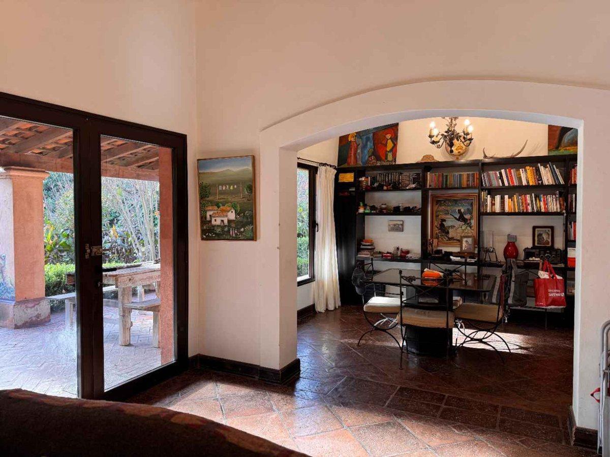Foto de CASA EN VENTA EN BARRIO CERRADO LA CHELTONIA, imagen 5