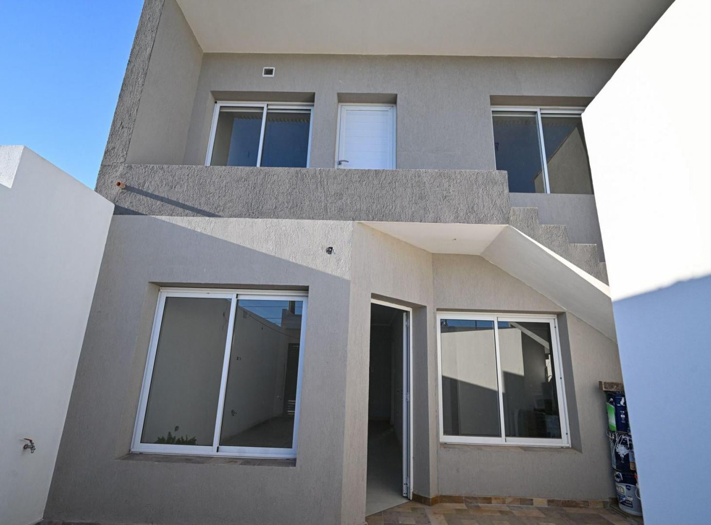 Foto de Departamento - PH planta baja con cochera y patio, imagen 3