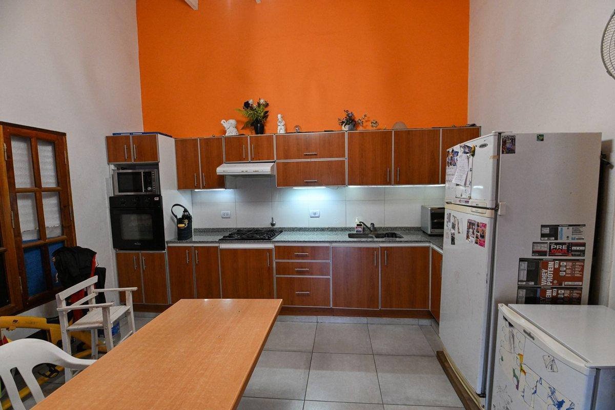 Foto de VENDE CASONA 3 DORMITORIOS SAN EDUARDO, imagen 5