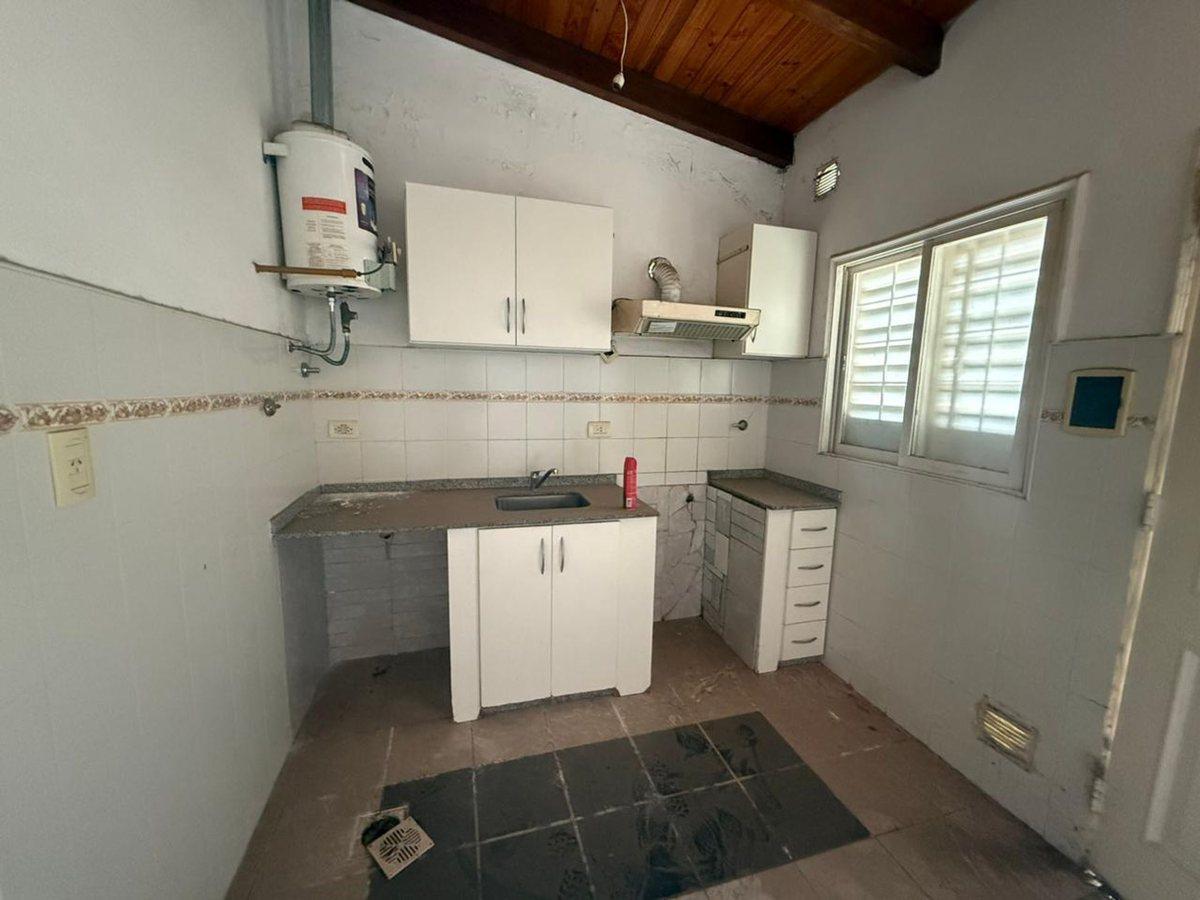 Foto de SE VENDEN 2 DEPARTAMENTOS A REFACCIONAR, imagen 2