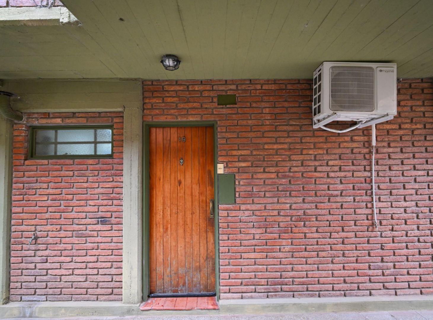 Foto de VENTA DEPTO 2 DORM C/PATIO, imagen 2
