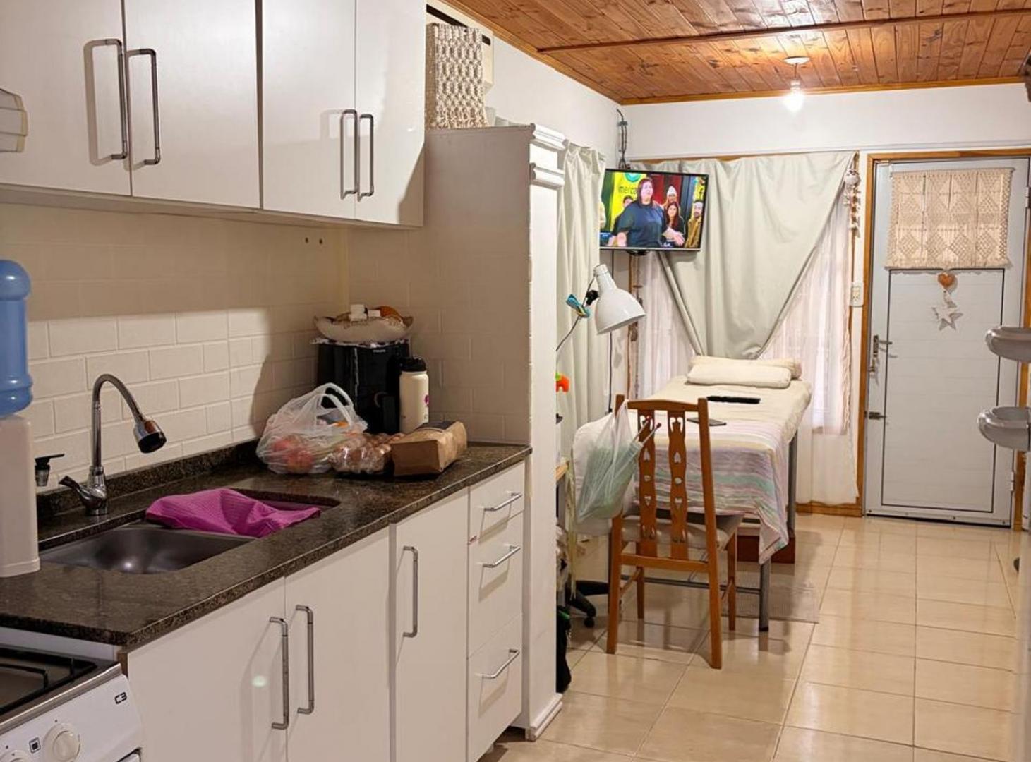 Foto de EN VENTA CASA 2 DORM Y COCH - TERRENO DE 10X50, imagen 1