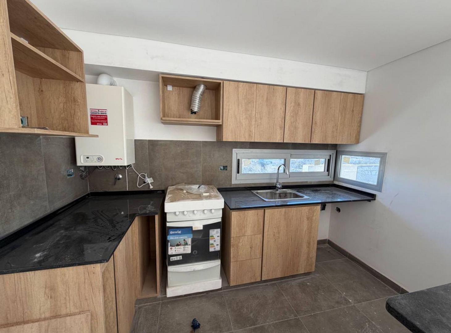 Foto de VENTA DEPARTAMENTO DE DOS DORMITORIOS C/ COCHERA, imagen 2