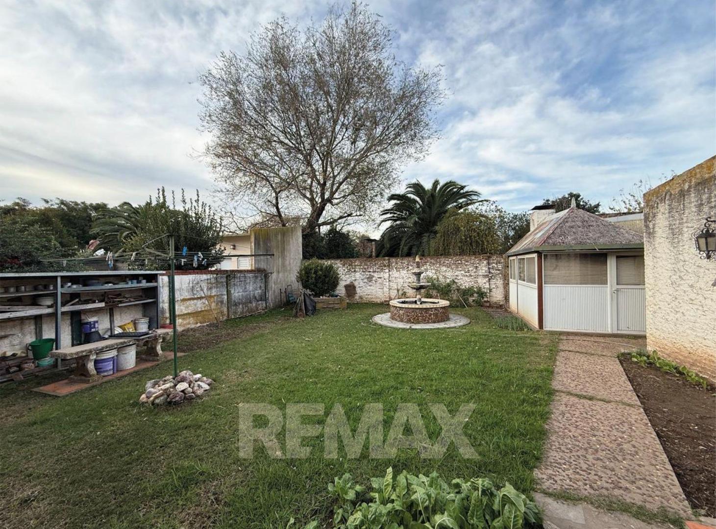 Foto de EN VENTA Casa 3 dormitorios con jardín, imagen 3