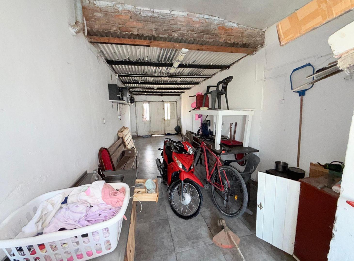 Foto de se vende casa dos dormitorios con pileta, imagen 4