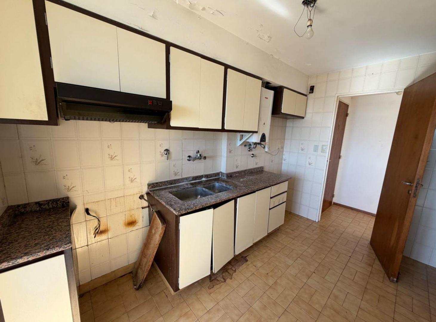 Foto de VENTA DEPARTAMENTO DE 2 DORMITORIOS CENTRO VENADO, imagen 3
