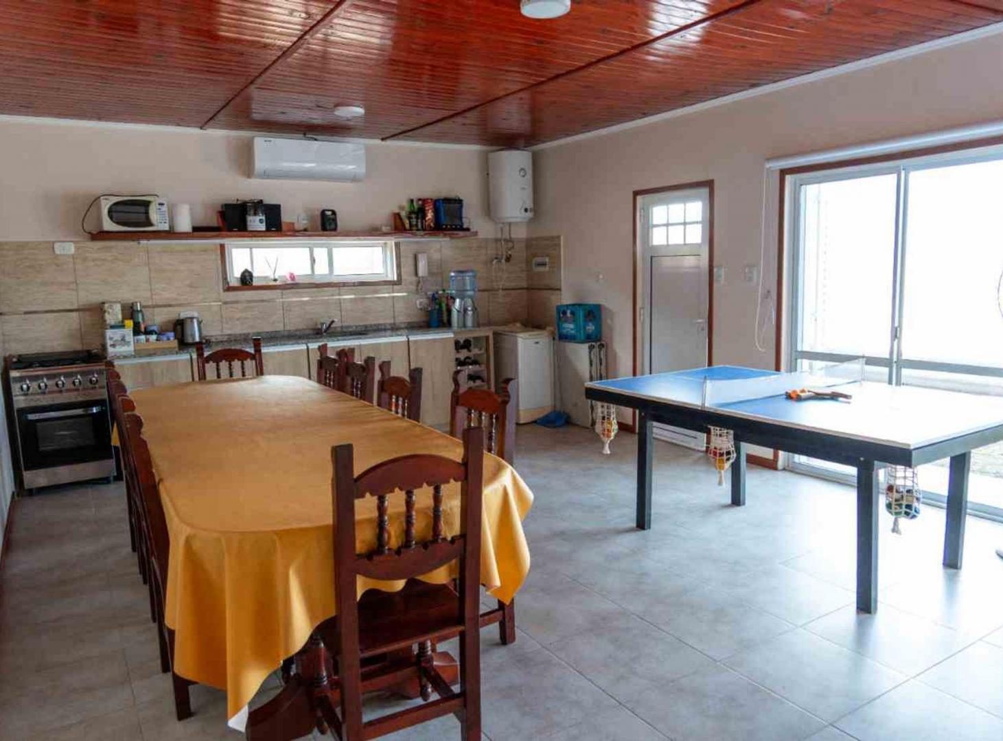 Foto de Se vende propiedad equipada con quincho y pileta., imagen 1