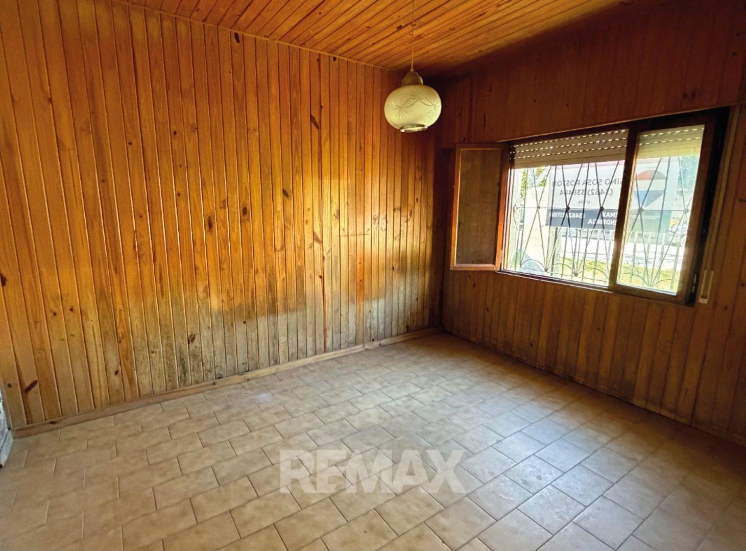 Foto de Se vende casa a refaccionar/galpón. Terreno doble., imagen 4